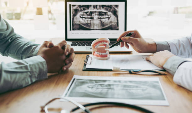 Best Dentist for Tooth Abscess  in Luna Pier, MI